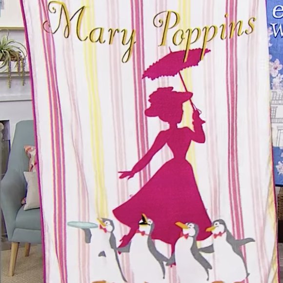 SOFT & COZY Other - MARY POPPINS RETURNS Mary &  The Penguins  BLANKET
